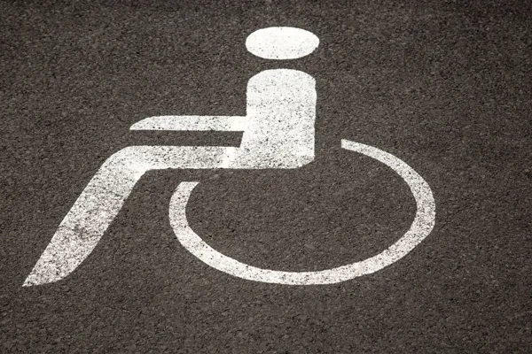 Logo af handicapparkeringplads.